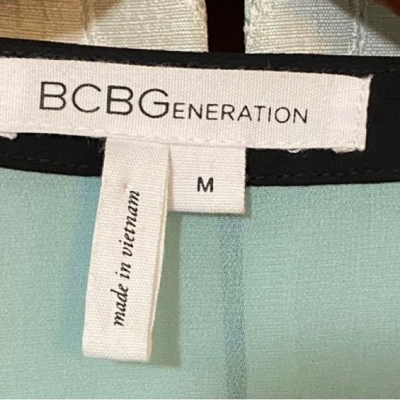 Mint green BCBGeneration blouse - Picture 2 of 11